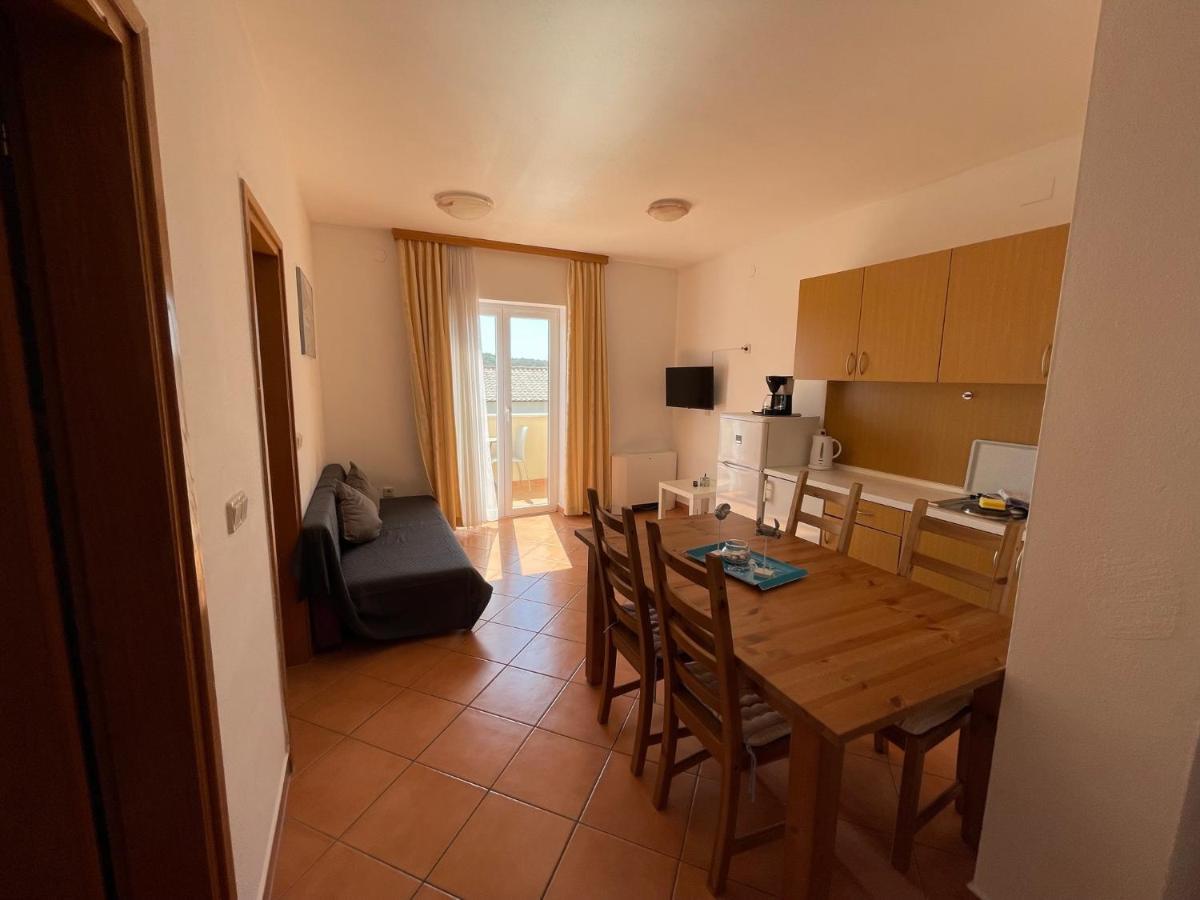 Apartman Theresa Barbat na Rabu 外观 照片