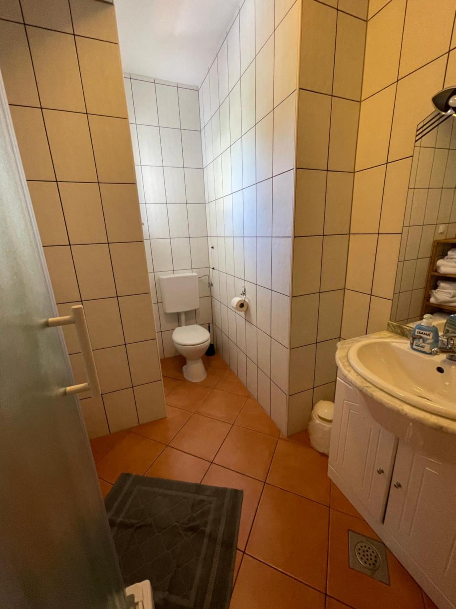 Apartman Theresa Barbat na Rabu 外观 照片