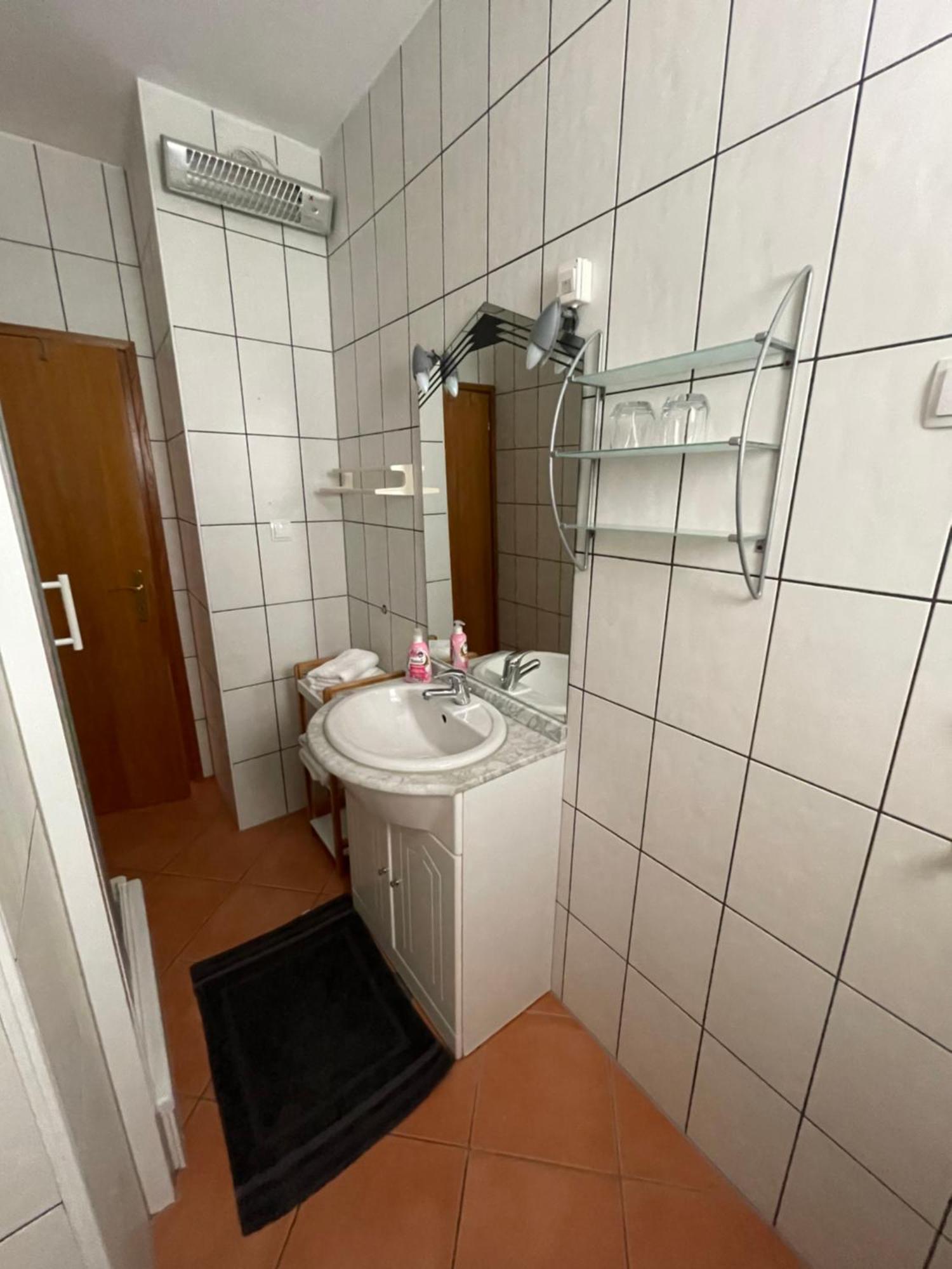 Apartman Theresa Barbat na Rabu 外观 照片