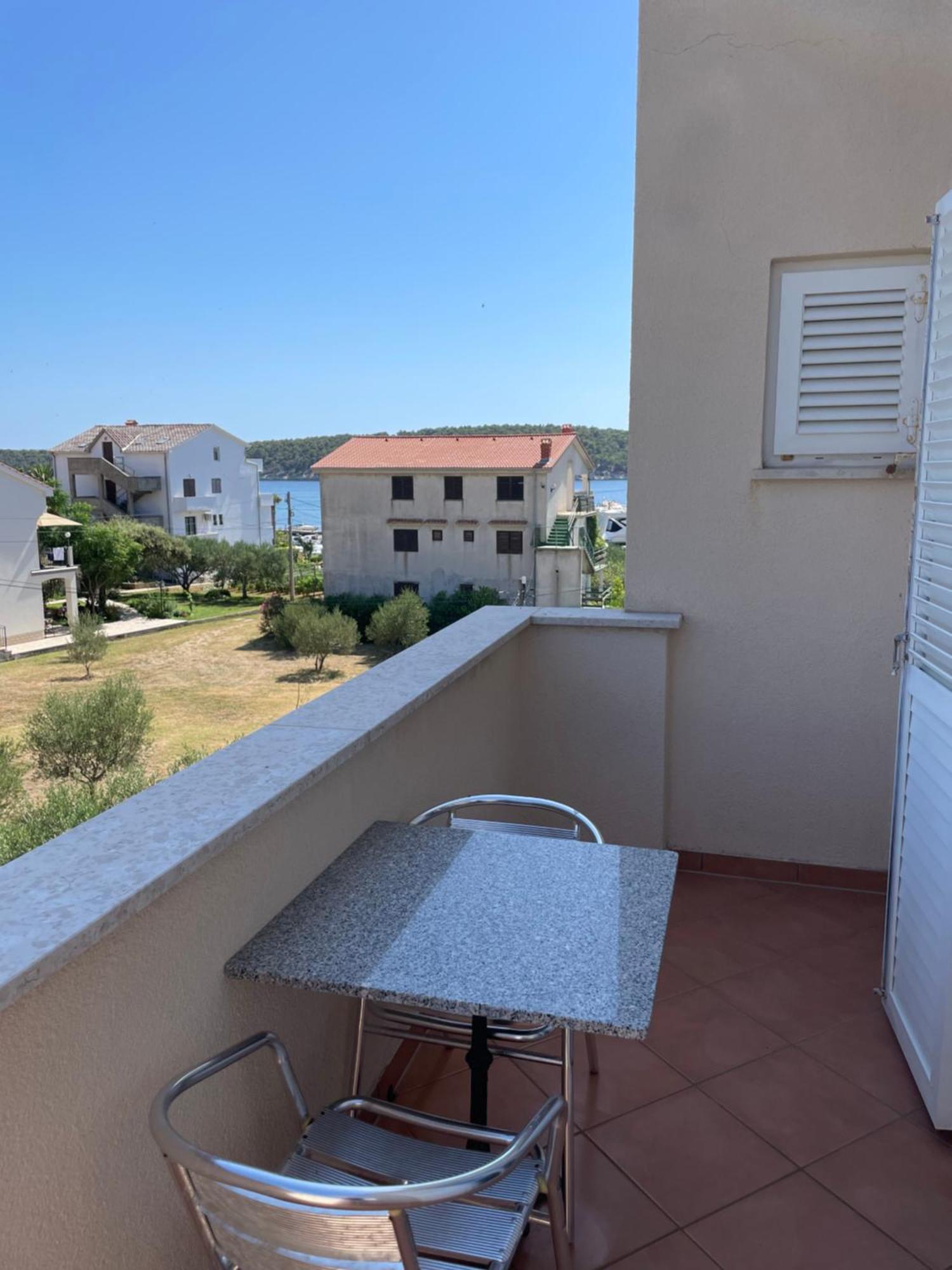 Apartman Theresa Barbat na Rabu 外观 照片